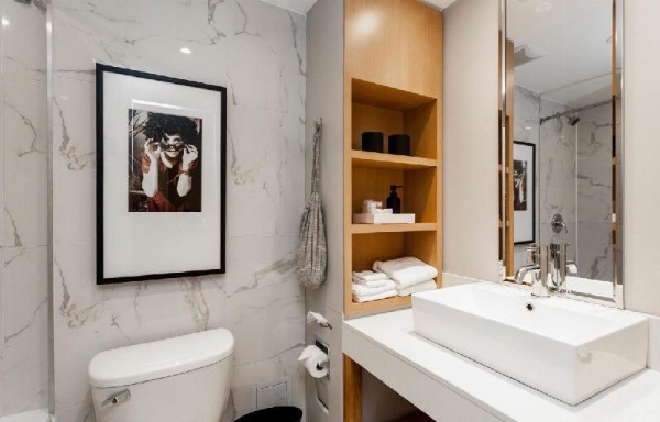 Bond Place Hotel image 15