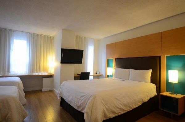 Bond Place Hotel image 16