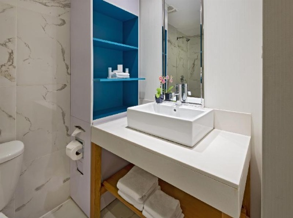 Bond Place Hotel image 17