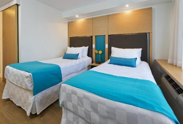 Bond Place Hotel image 21