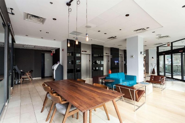 Bond Place Hotel image 4